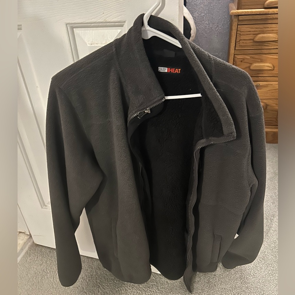 32 Degrees coat. Great for outdoors, very warm and hardly worn.
